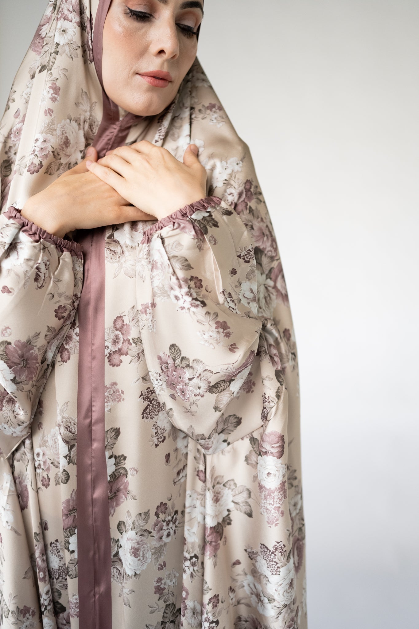 Rose floral one-piece prayer dress (Essence print) | Serenity Scarves