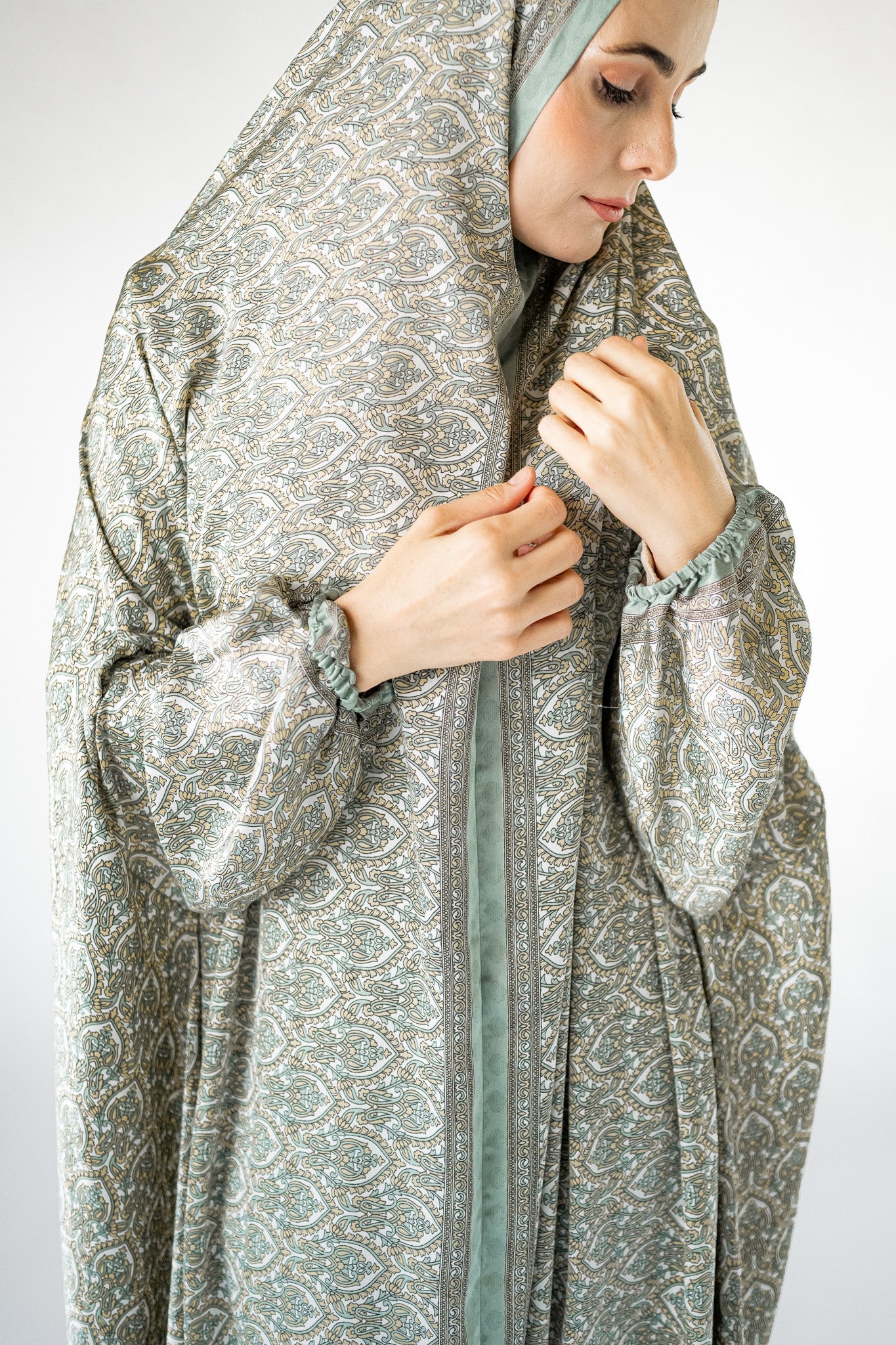 Mint green one-piece prayer dress (Reflection print) | Serenity Scarves