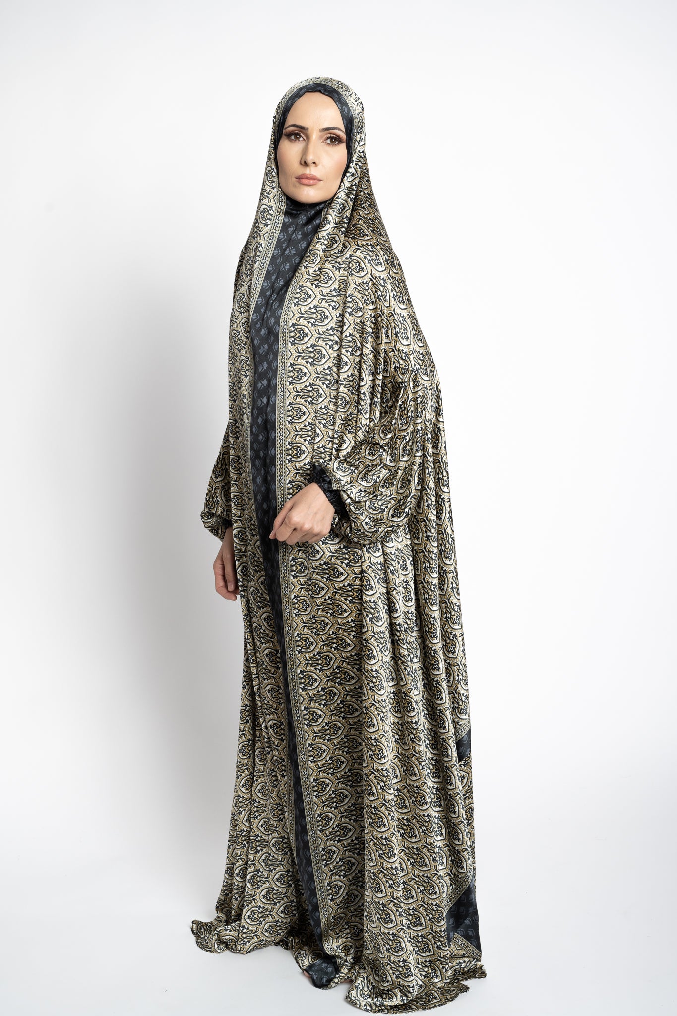 Black one-piece prayer dress (Reflection print) | Serenity Scarves