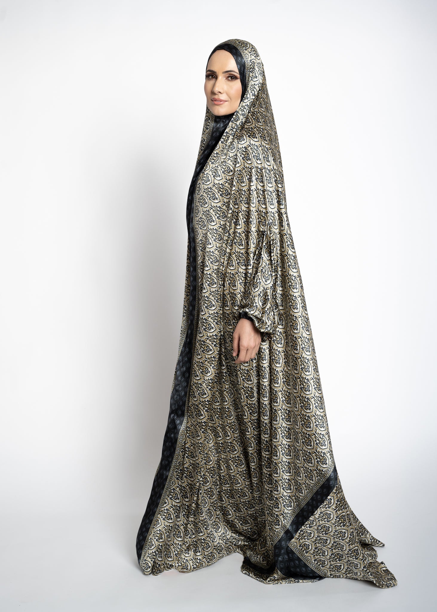 Black one-piece prayer dress (Reflection print) | Serenity Scarves